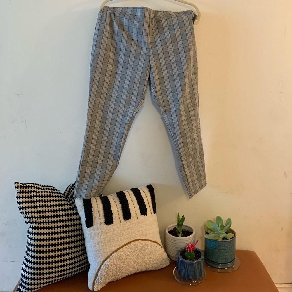 High waisted plaid skinny ankle pants